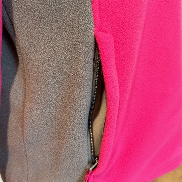 NORTHFACE like new fleece jacket - Picture 2 of 4